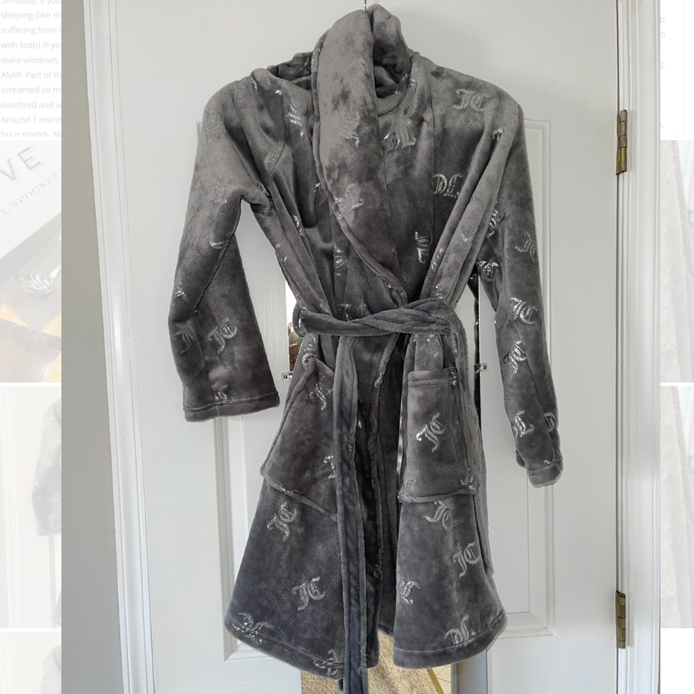 Juicy Couture Silver Robe with JC logos - new with tags - never worn